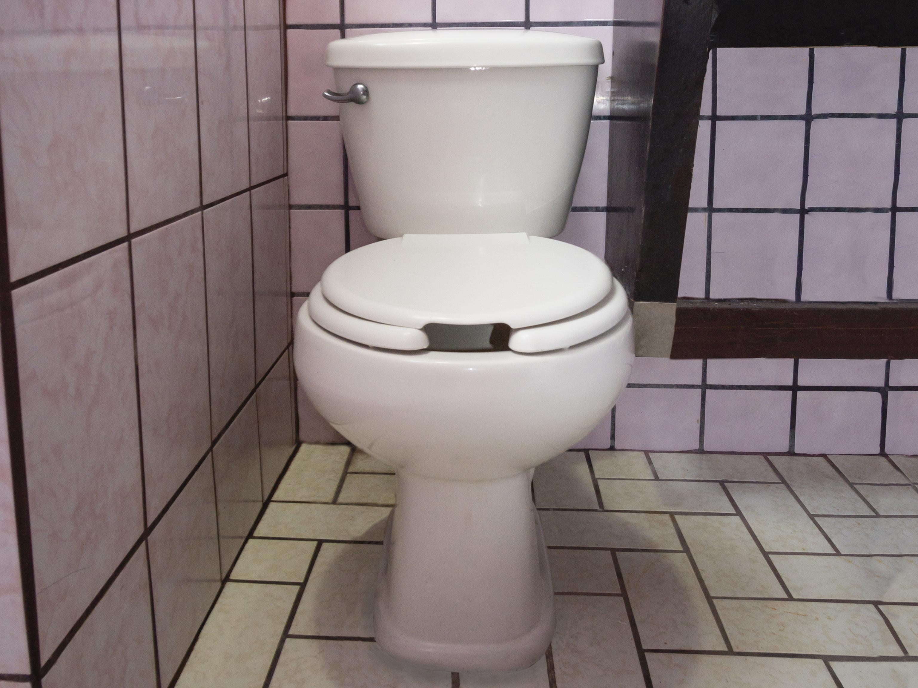Oyo Hotel Hacienda Don Luis, Rosarito Zewnętrze zdjęcie A two-piece water closet