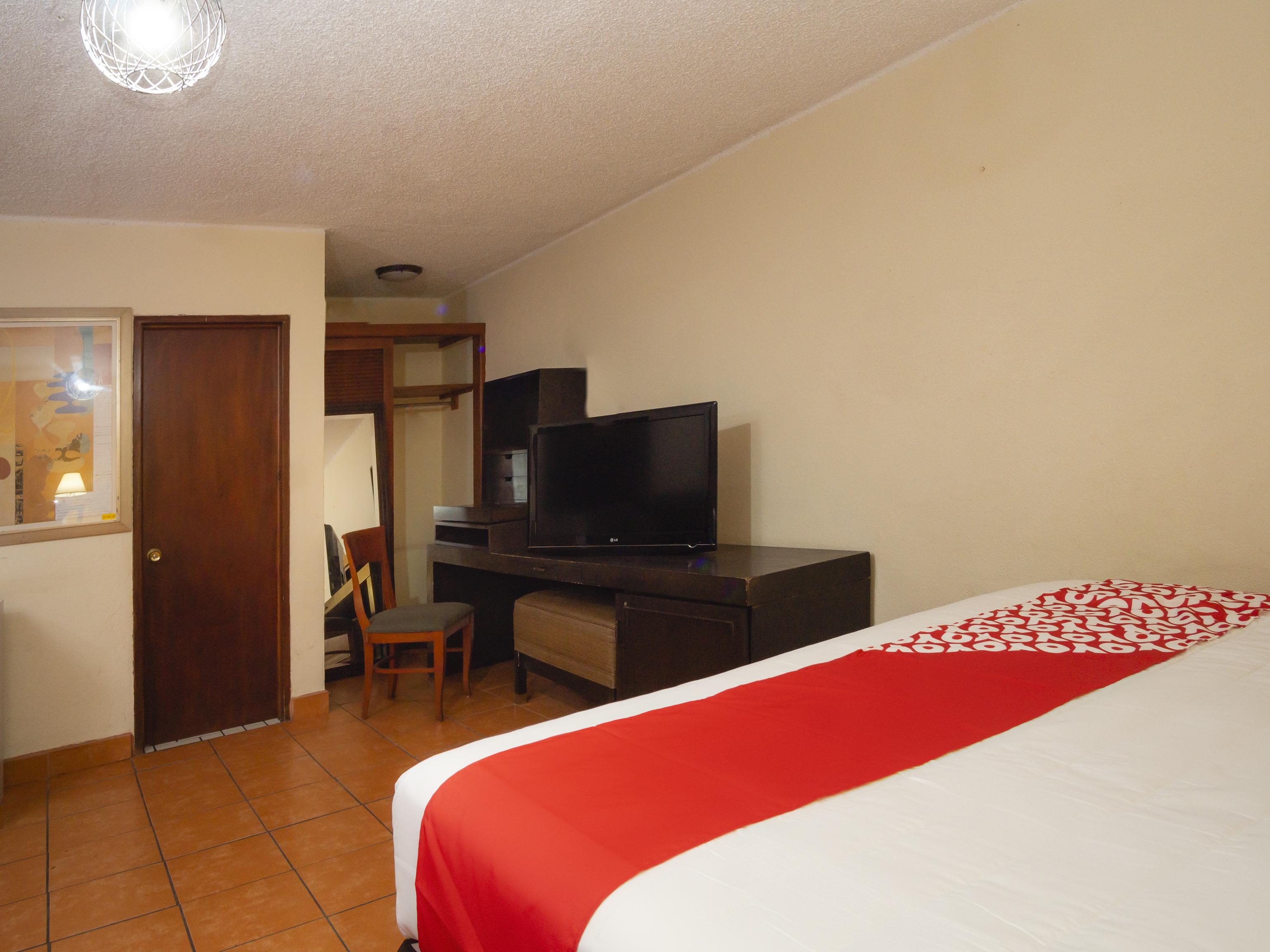 Oyo Hotel Hacienda Don Luis, Rosarito Zewnętrze zdjęcie A typical room at the hotel