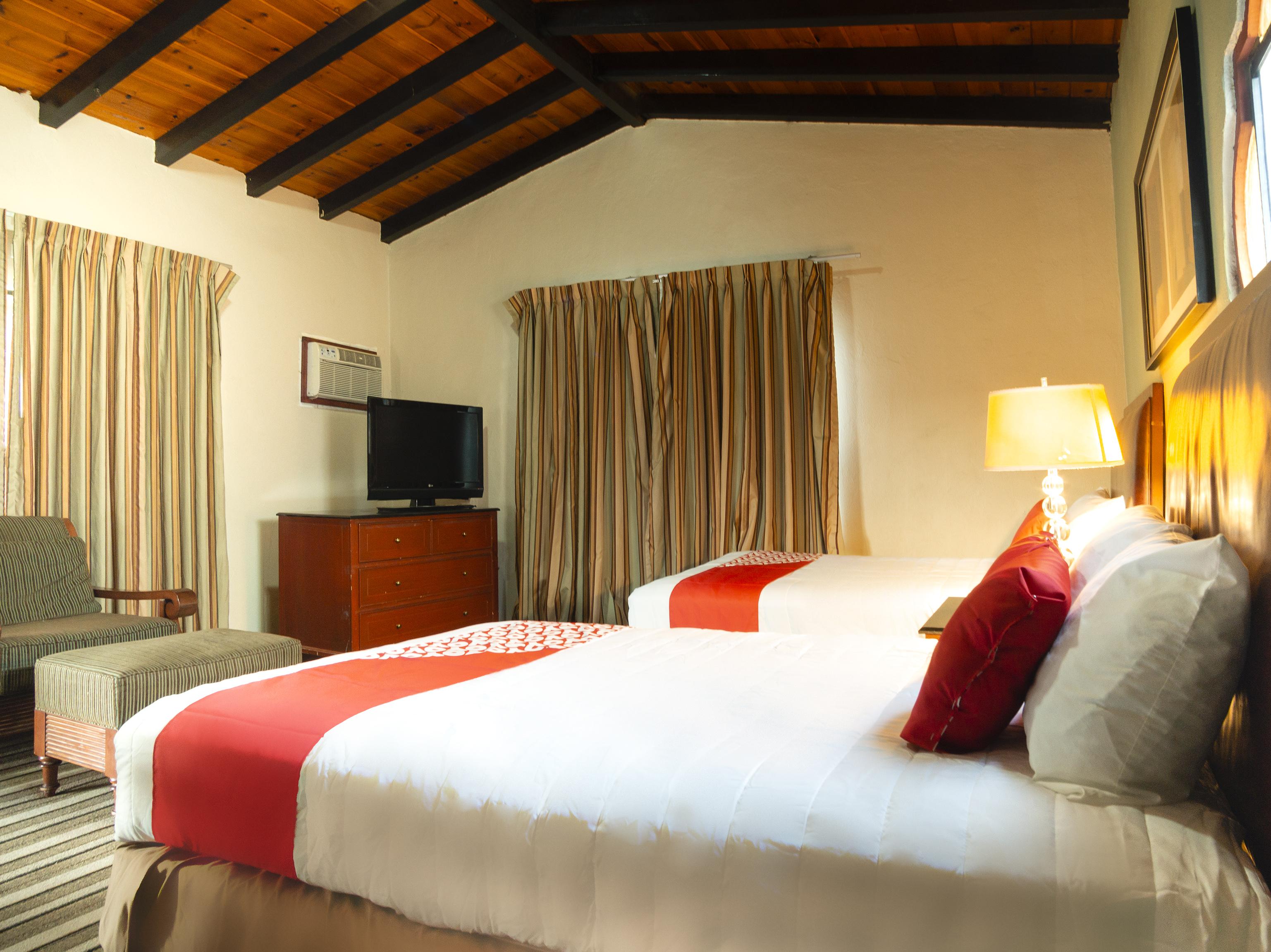 Oyo Hotel Hacienda Don Luis, Rosarito Zewnętrze zdjęcie A room at the hotel