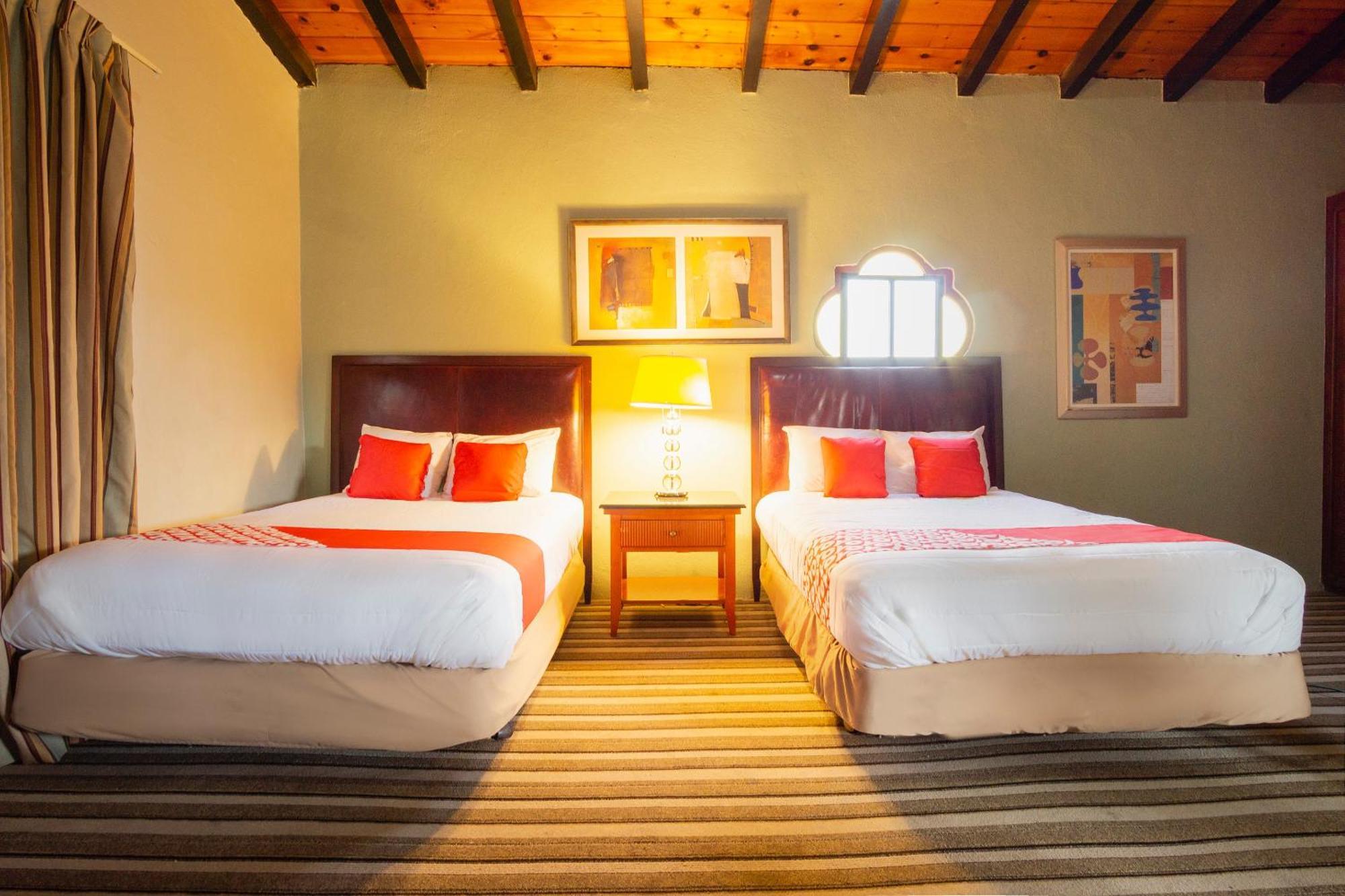 Oyo Hotel Hacienda Don Luis, Rosarito Zewnętrze zdjęcie A room at the hotel