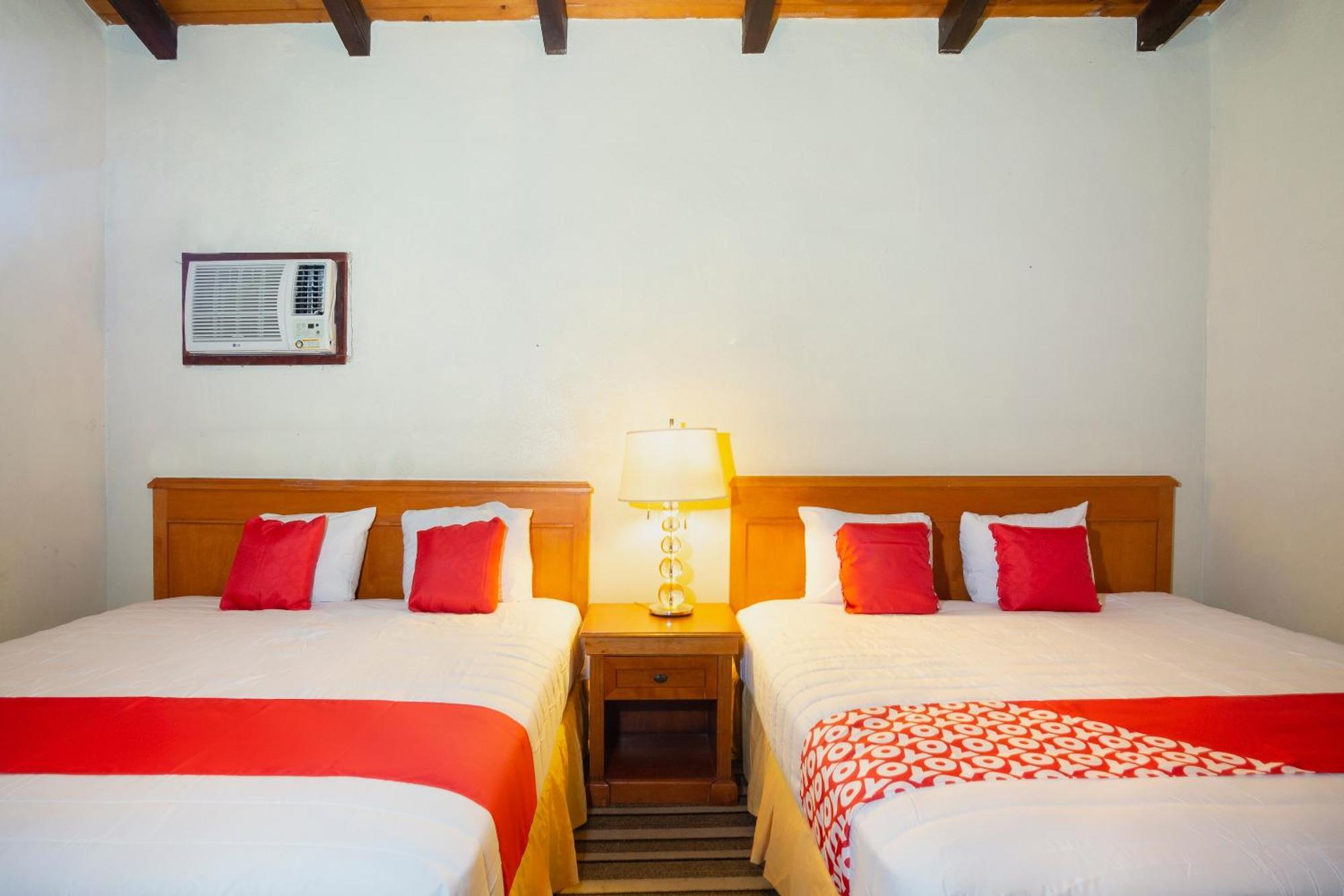 Oyo Hotel Hacienda Don Luis, Rosarito Zewnętrze zdjęcie A typical room at the hotel
